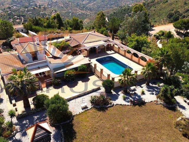 Chalet en venta en Cómpeta, Málaga Costa del Sol