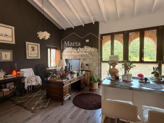 Chalet en venta en Condado de Treviño. CASA INDEPENDIENTE UNICA Y MUY ESPECIAL. Chalets Condado de.