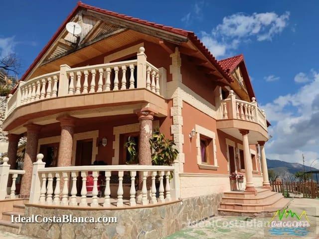 Chalet en venta en Confrides, Alicante