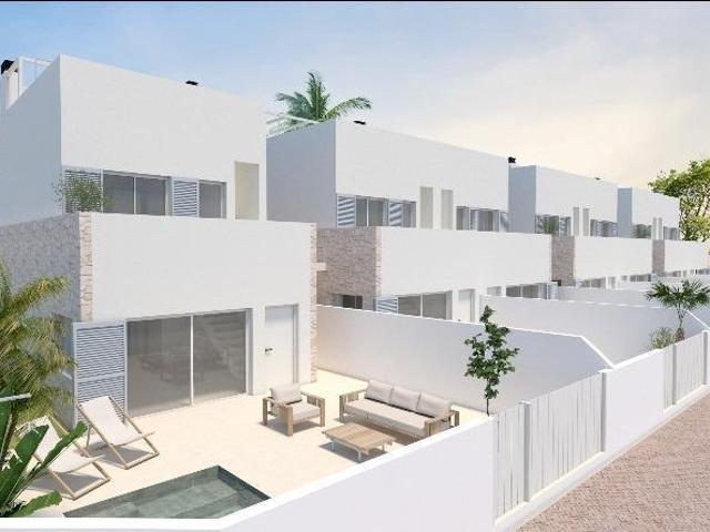 Chalet en venta en construcción en Pilar de la Horadada Alicante