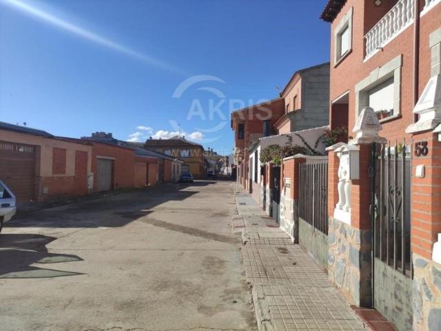 Chalet en venta en Consuegra