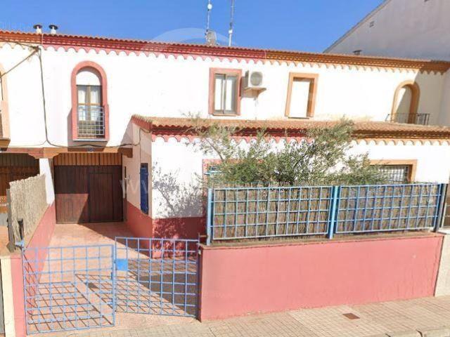 Chalet en venta en Consuegra