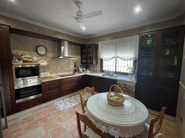 Chalet en venta en Córdoba, Alcolea. ESPECTACULAR CHALET EN ENCINARES DE ALCOLEA. Chalets.