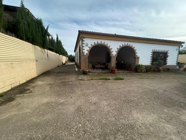 Chalet en venta en Córdoba, Alcolea. Impresionante Chalet en Las Quemadas, Córdoba Tu Hogar Soñado por solo 239.000!. Chalets.