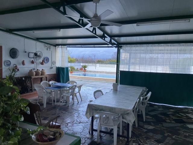 Chalet en venta en Córdoba, Alcolea. PARCELA EN CAMINO DEL ARENAL!. Chalets.