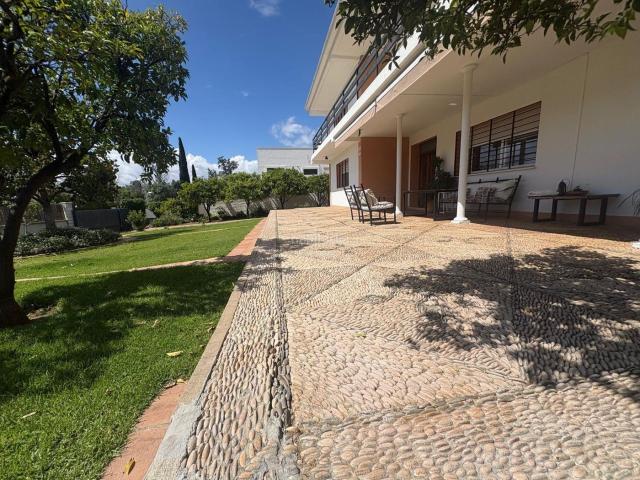 Chalet en venta en Córdoba, El Brillante El Naranjo El Tablero. Magnífico chalet zona El Patriarca. Chalets.
