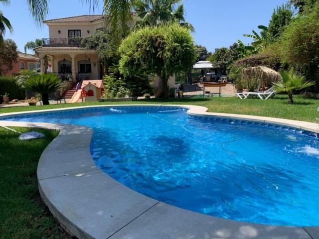 Chalet en venta en Córdoba, La Colina