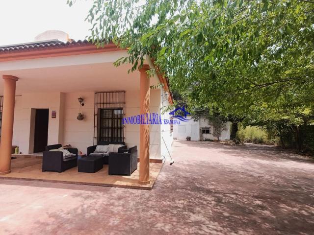 Chalet en venta en Córdoba, Santa Maria de Trassierra. CórdobaChalet. Chalets.