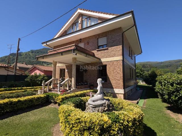 Chalet en venta en Corrales de Buelna Los. Chalet Individual en venta en Somahoz, 5 dormitorios. Chalets Corrales de Buelna.