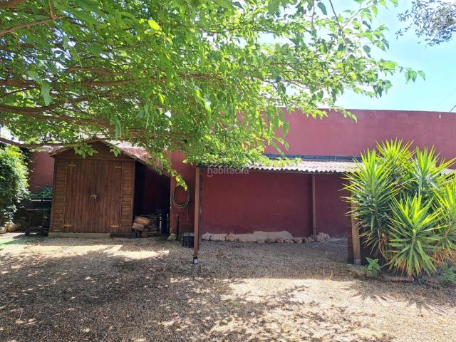 Chalet en venta en Cortes de Pallás. Casa de campo con terreno y bonitas vistas en la Cabezuela. Chalets Cortes de.