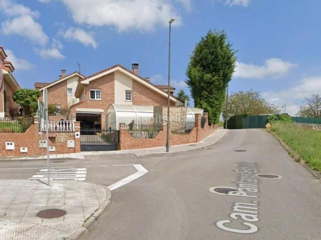 Chalet en venta en Corvera de Asturias. Chalets Corvera de.