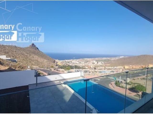 Chalet en venta en Costa Adeje, Tenerife