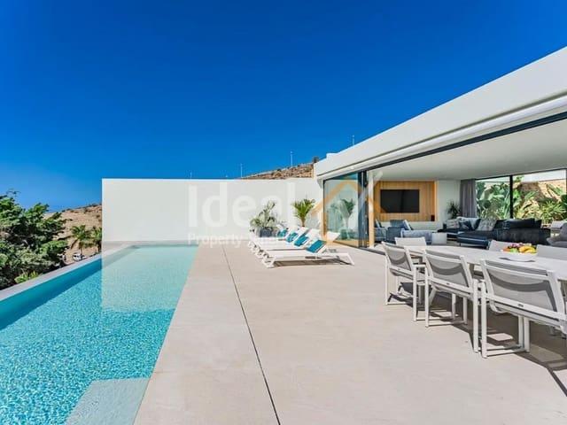 Chalet en venta en Costa Adeje, Tenerife