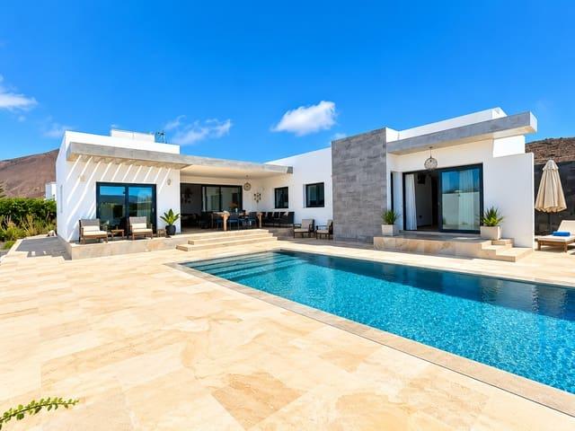 Chalet en venta en Costa Teguise, Lanzarote