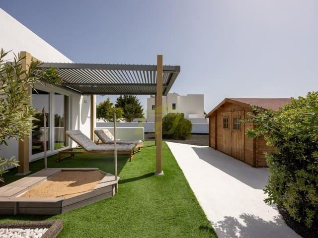 Chalet en venta en Costa Teguise, Lanzarote
