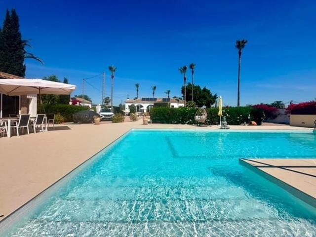 Chalet en venta en Catral, Alicante
