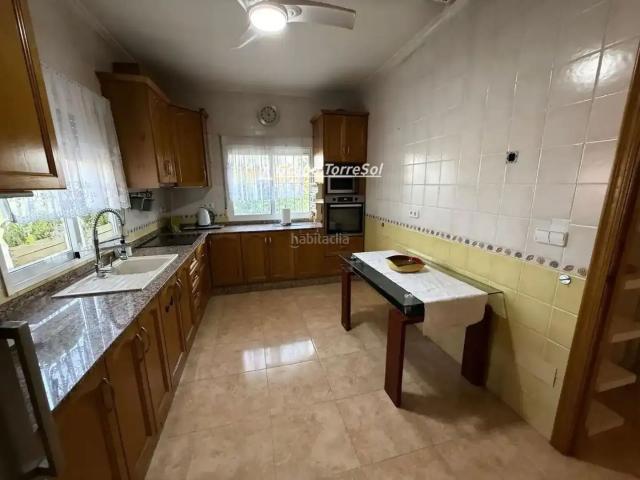 Chalet en venta en Catral. Camino de la Torre Los Pavos, 81, Catral. Chalets.