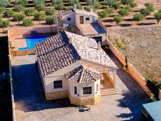 Chalet en venta en Caudete, Albacete