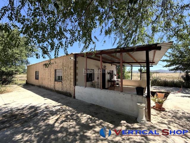 Chalet en venta en Caudete. Chalet en venta en Carretera de Villena, 2 dormitorios. Chalets.