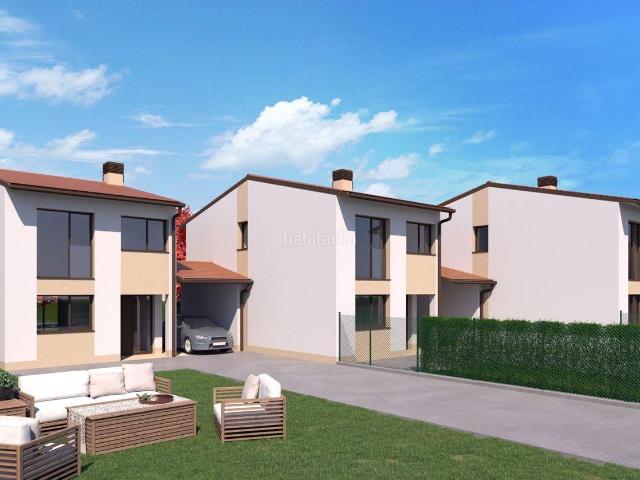 Chalet en venta en Cabezón de la Sal. Proxima construccion Residencial El Pernón. Chalets Cabezón de la.