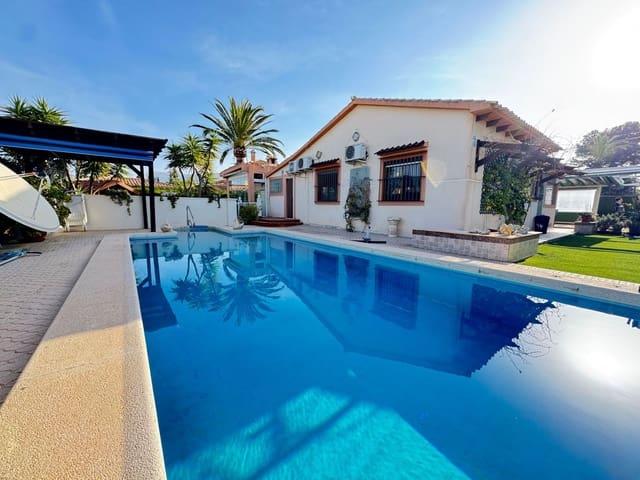 Chalet en venta en Cabo Roig, Alicante Costa Blanca