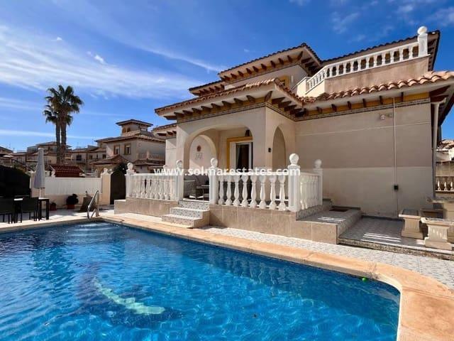 Chalet en venta en Cabo Roig, Alicante Costa Blanca