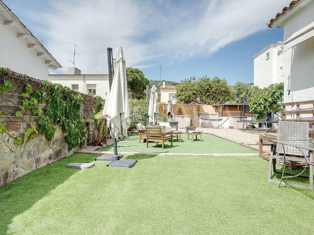 Chalet en venta en Cabrils, de 131 m² 3 habitaciones por 545.000