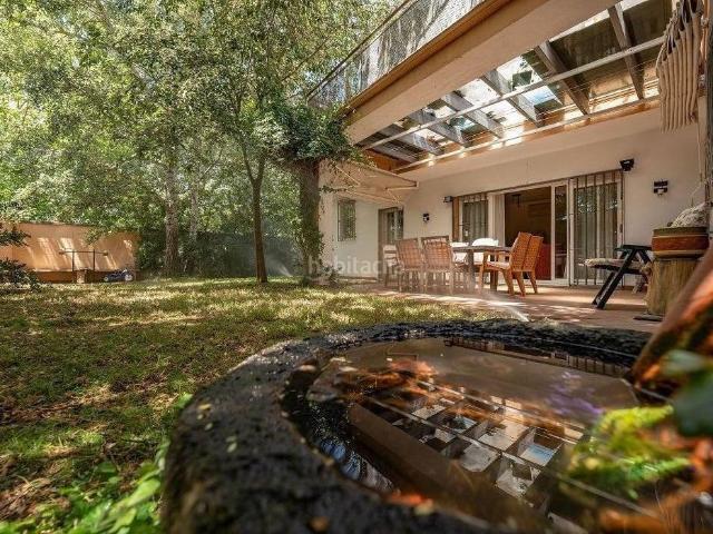 Chalet en venta en Cáceres, Aguas Vivas La Zambomba. Precioso Chalet en La Zambomba Plaza de Toros. Chalets.