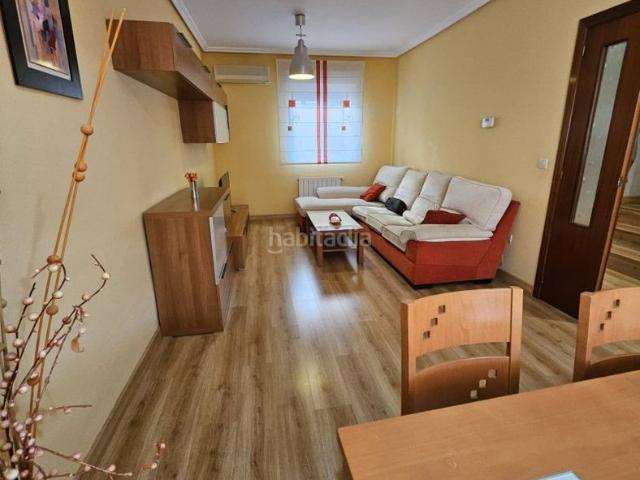 Chalet en venta en Cáceres, La Cañada Aldea Moret. Casa adosada en venta en LA CAÑADA Cáceres Cáceres. Chalets.