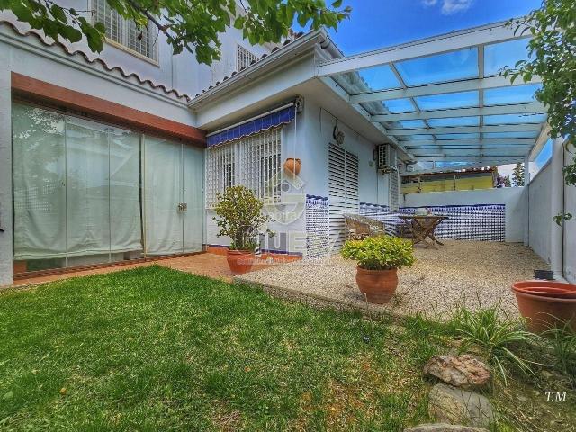 Chalet en venta en Cáceres, Ruta de la Plata. Chalets.
