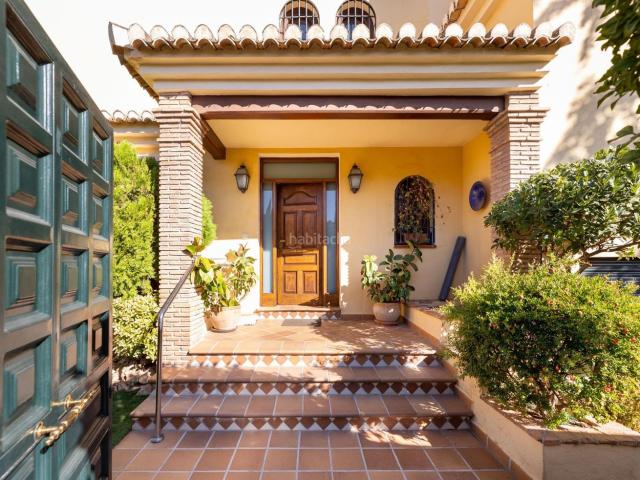 Chalet en venta en Cájar. CHALET INDEPENDIENTE EN CAJAR. Chalets.