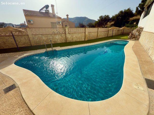 Chalet en Venta en Cala del Moral, Málaga