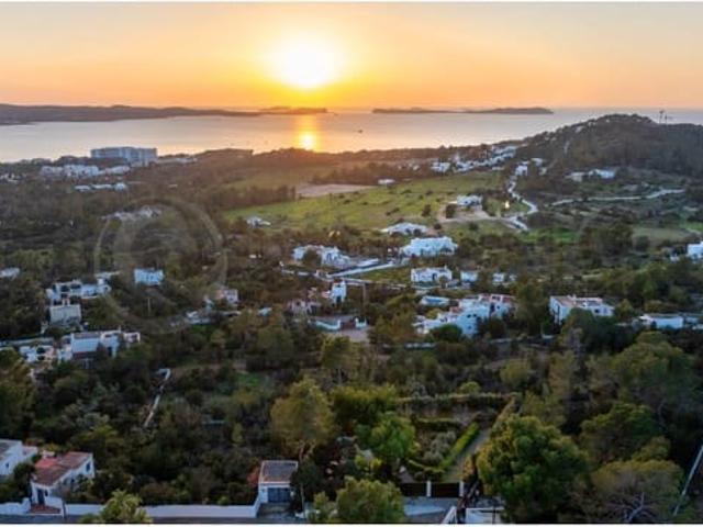 Chalet en venta en Cala Gracio, Ibiza