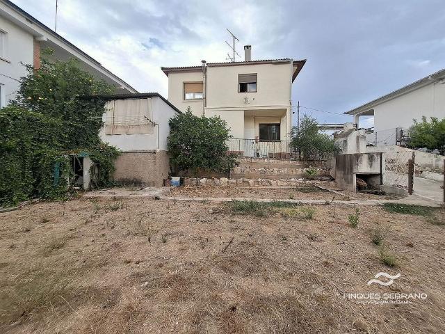 Chalet en venta en Calafell, de 134 m² 5 habitaciones por 309.000