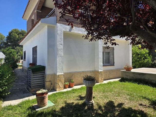 Chalet en venta en Calafell, de 139 m² 5 habitaciones por 329.000