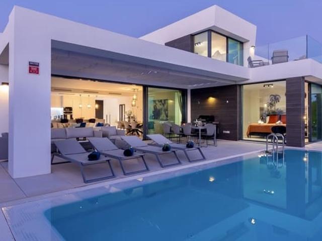 Chalet en venta en Calahonda, Málaga Costa del Sol