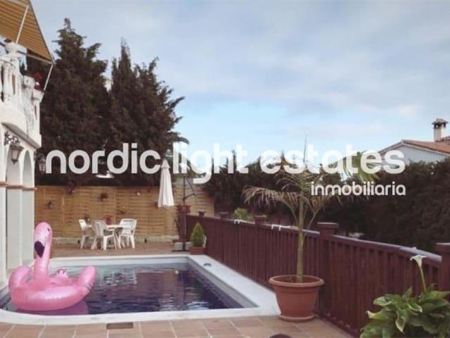 Chalet en venta en Caleta de Vélez, Málaga Costa del Sol