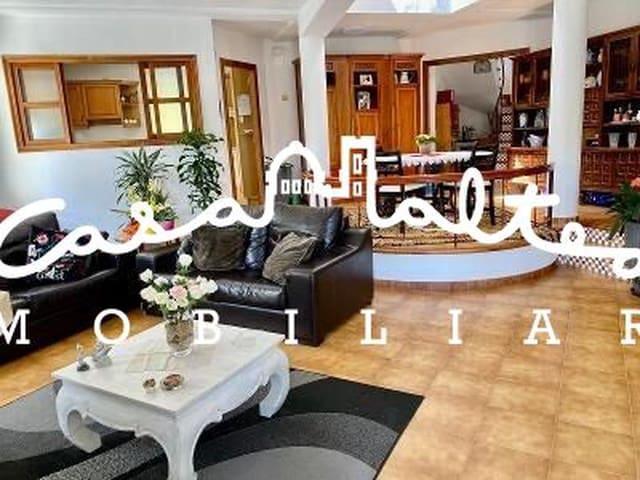 Chalet en venta en Callosa d'En Sarrià, Alicante Costa Blanca