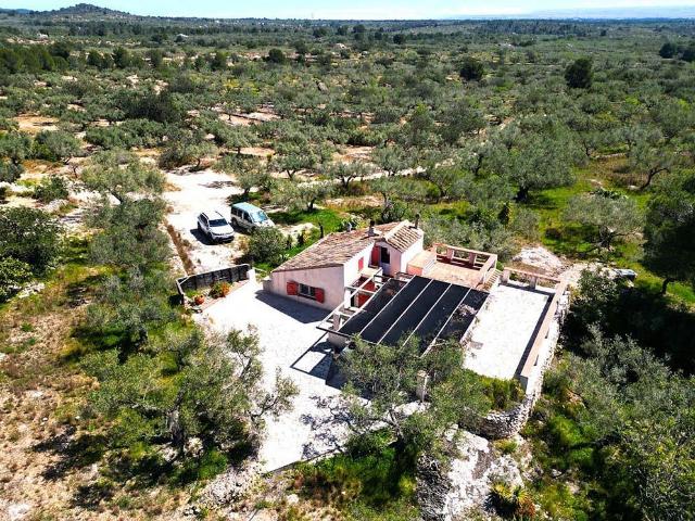 Chalet en venta en calle Coll del Alba, Tortosa, de 108 m² 2 habitaciones por 145.000