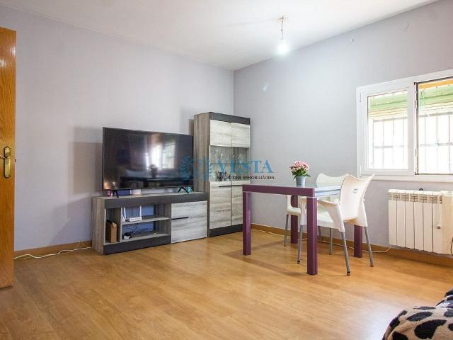 Chalet en venta en calle Cadizpriorat, Bisbal del Penedès, la, de 77 m² 3 habitaciones por 154.900