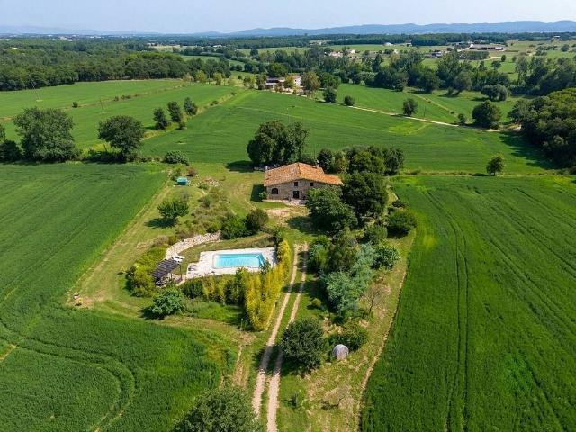 Chalet en venta en calle Can Macia, Caldes de Malavella, de 257 m² 5 habitaciones por 720.000