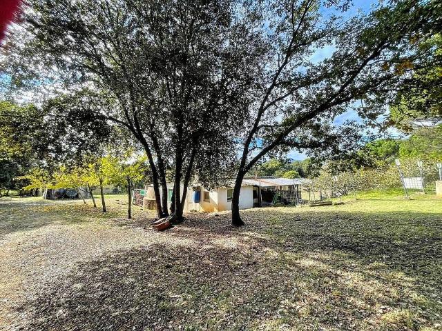 Chalet en venta en calle Can Barraca, Riudarenes, de 297 m² 3 habitaciones por 275.000