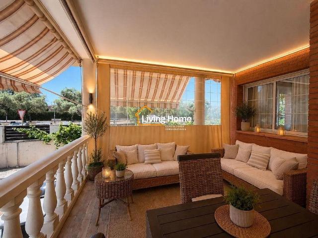 Chalet en venta en calle Cap de Tortosa, Cambrils, de 300 m² 6 habitaciones por 640.000