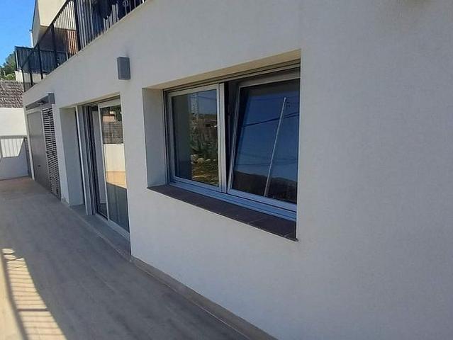 Chalet en venta en calle CL Roger de Flor, Canyelles, de 154 m² 5 habitaciones por 468.000
