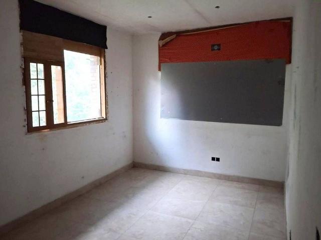 Chalet en venta en Palafolls, de 366 m² 5 habitaciones por 265.000