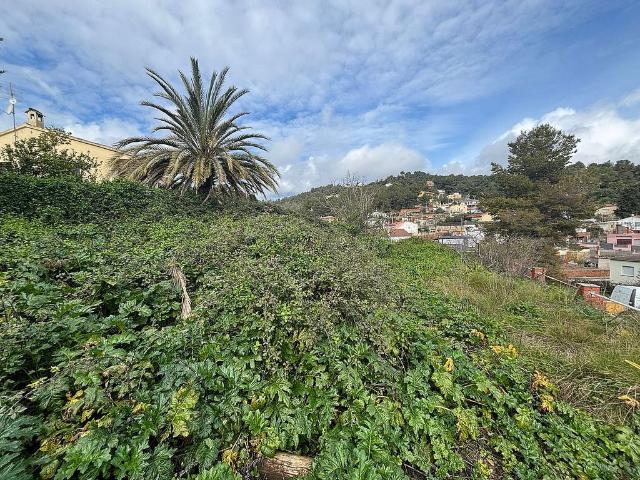 Chalet en venta en calle Alcina, Torrelles de Foix, de 74 m² 3 habitaciones por 68.000