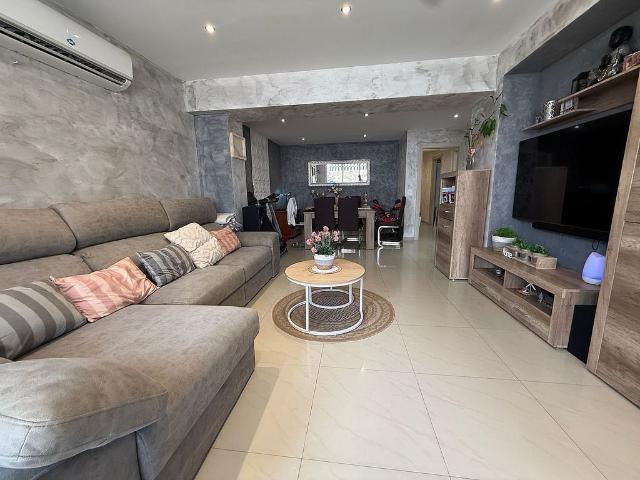 Chalet en venta en calle Almeria, Vila Seca, de 149 m² 3 habitaciones por 230.000