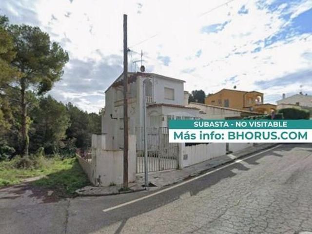 Chalet en venta en calle Avellaners, Pobla de Montornès, la, de 119 m² 2 habitaciones por 128.000