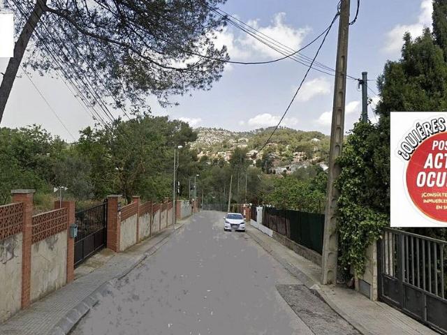 Chalet en venta en calle Bosc Dels Palillos, Olesa de Bonesvalls, de 202 m² 5 habitaciones por 192.950
