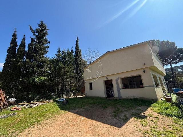 Chalet en venta en calle Bedoll, Vidreres, de 100 m² 3 habitaciones por 185.000